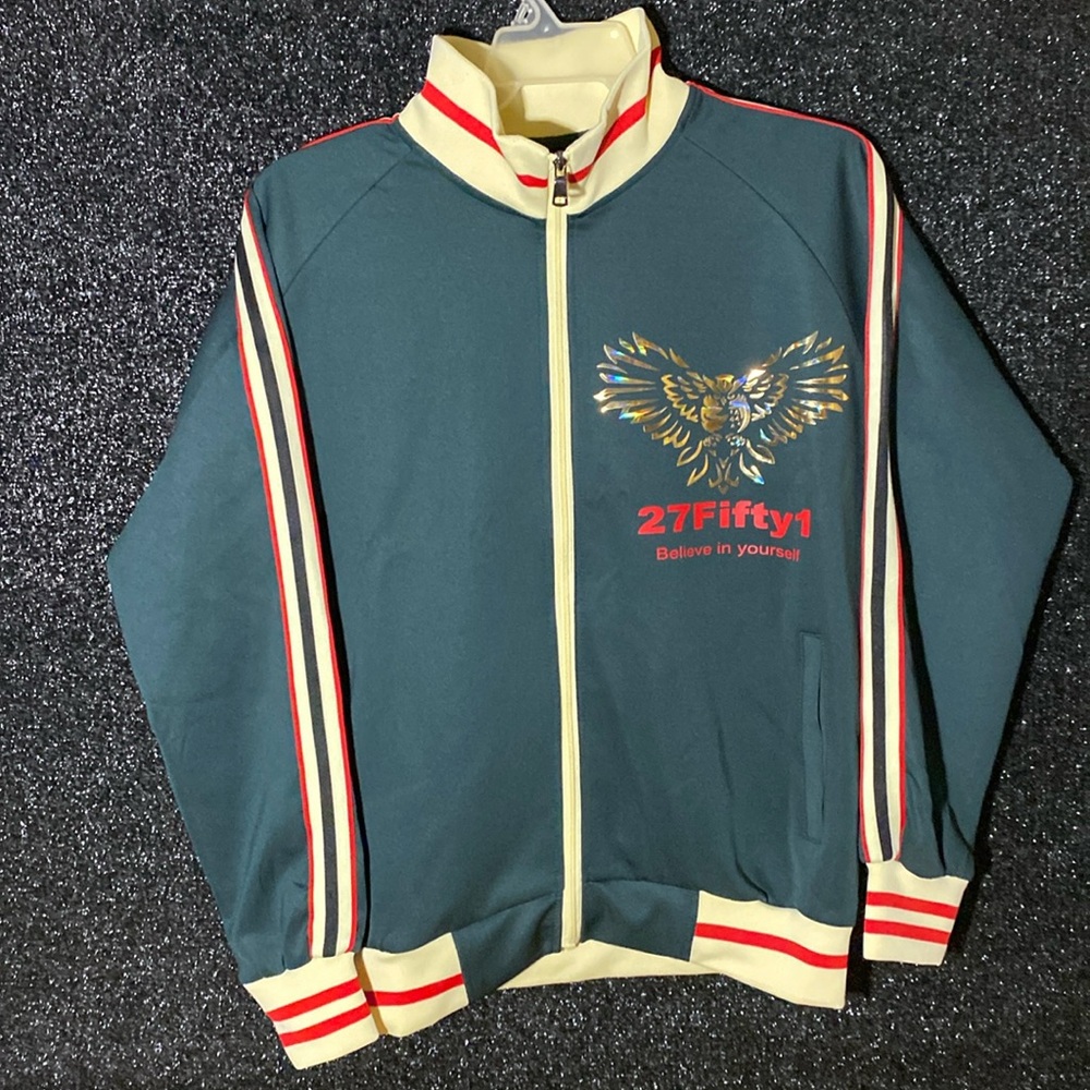 New 2751 believe in yourself tracksuit size large
